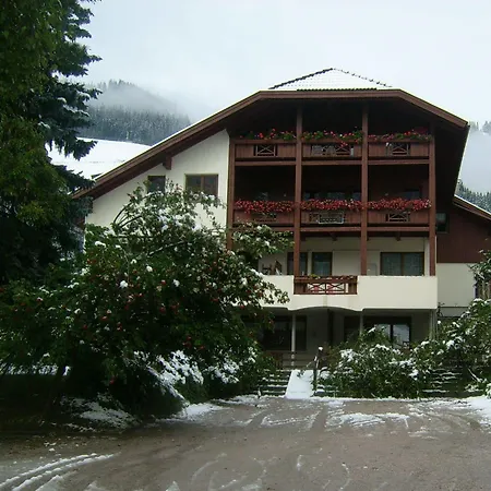 Residenze Sonnenschein Casa Rosa Aparthotel