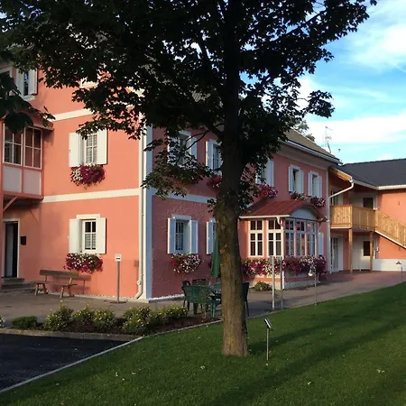 Residenze Sonnenschein Casa Rosa Aparthotel Niederdorf