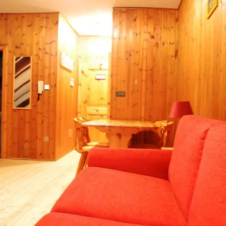 Residenze Sonnenschein Aparthotel Villabassa